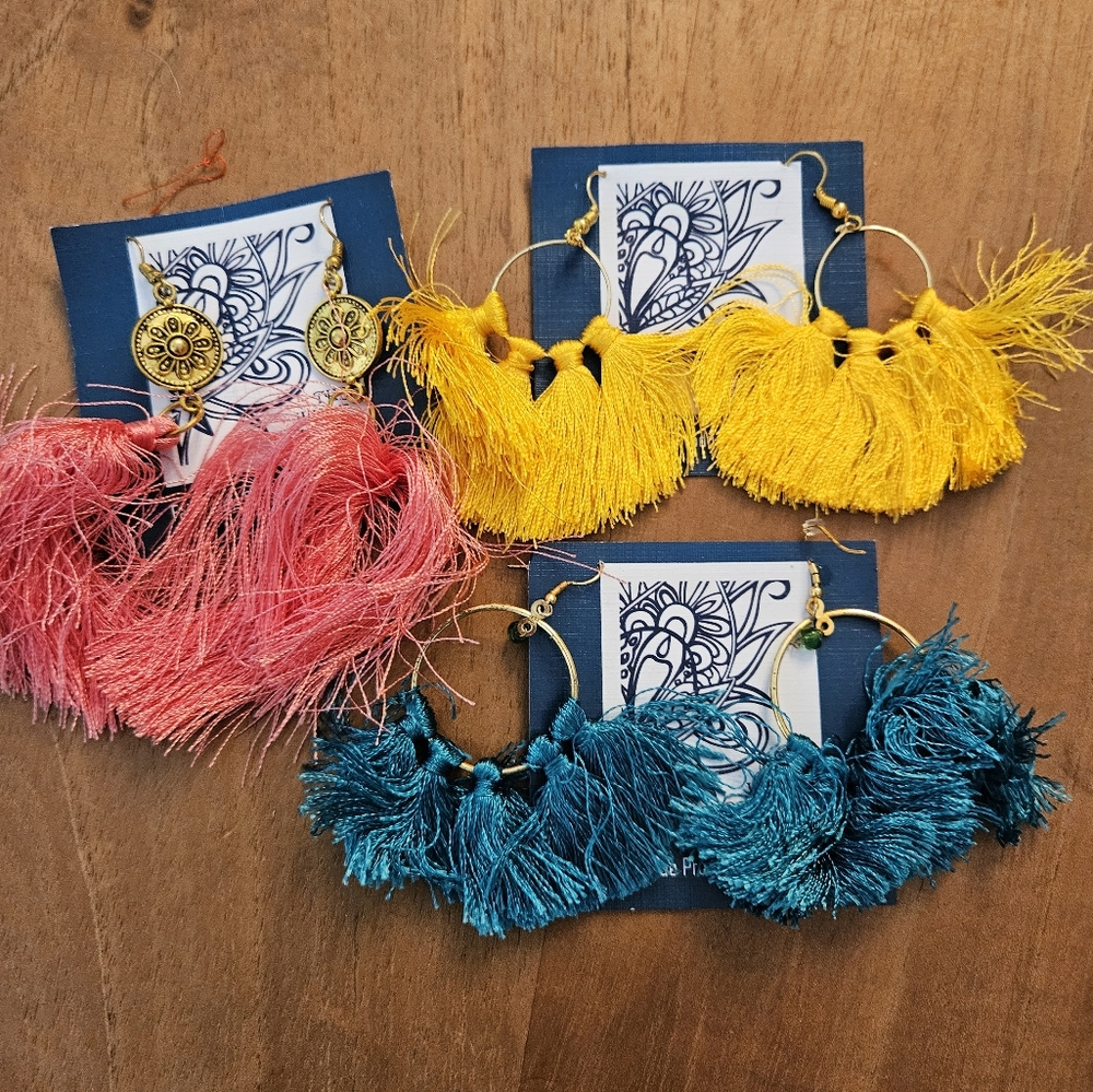 Lot of colorful fringe earrings NWT